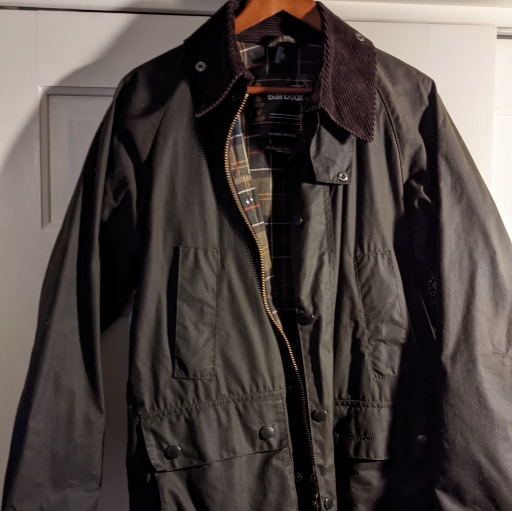 Barbour Classic Bedale in Olive